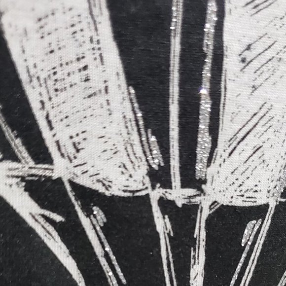 B+W + Silver Glitter Tee w/ Balloon Silhouette - Picture 2 of 3